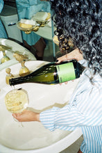 Load image into Gallery viewer, Good Twin Organic Non Alcoholic Sparkling Wine